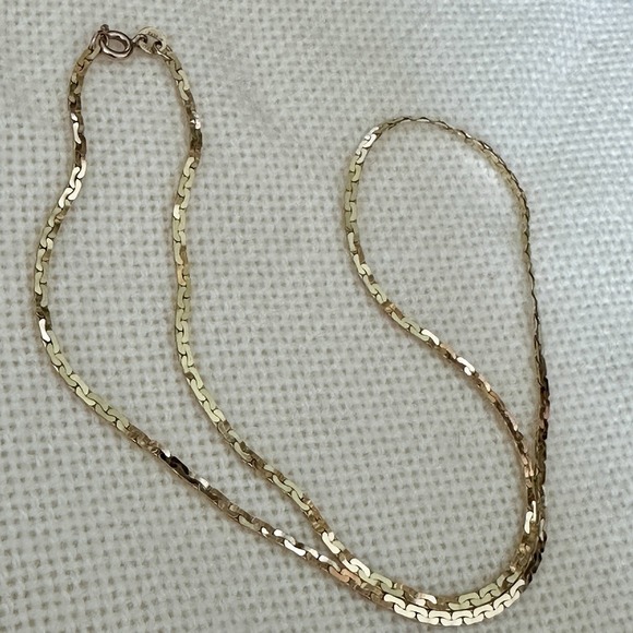 Vintage Italian C-Link Chain Necklace 18 Inch 14K Solid Yellow Gold 6.6 grams